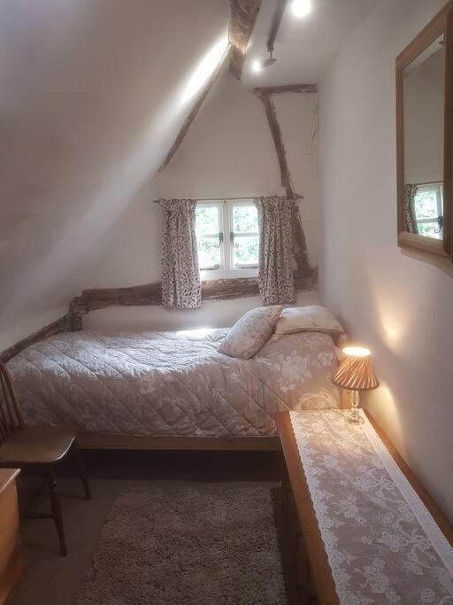 Delightful 3Bed Thatched Cottage Stockbridge  Bagian luar foto