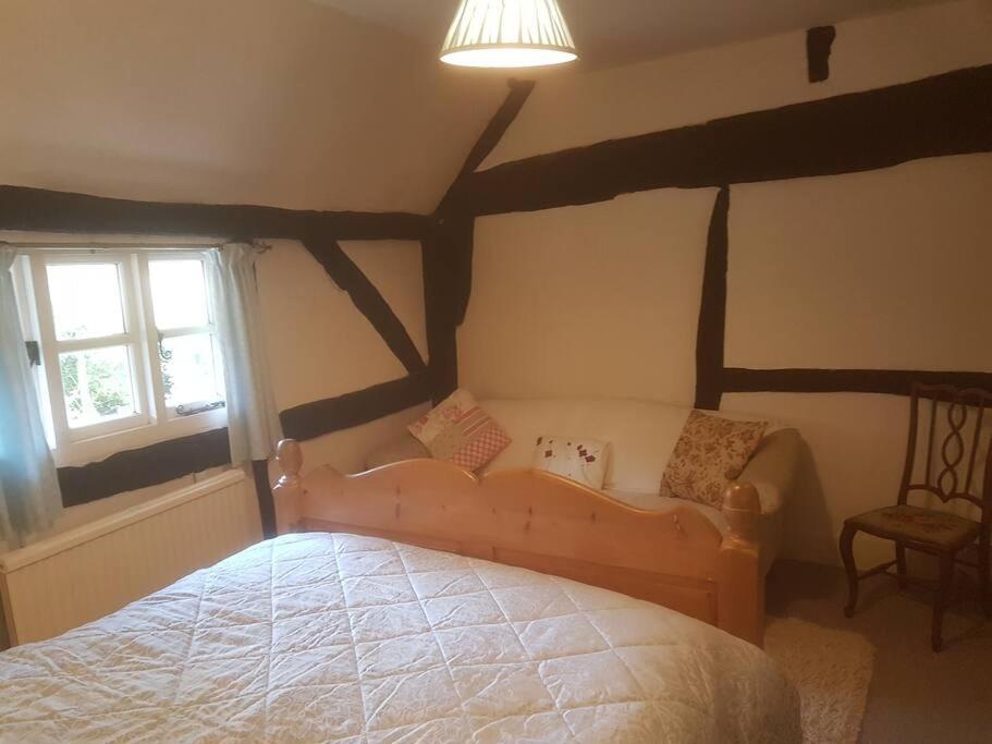 Delightful 3Bed Thatched Cottage Stockbridge  Bagian luar foto